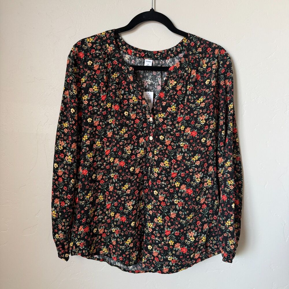 NWT Old Navy Floral Blouse Women's Size M Long Sleeve V-Neck Top #cottagecore